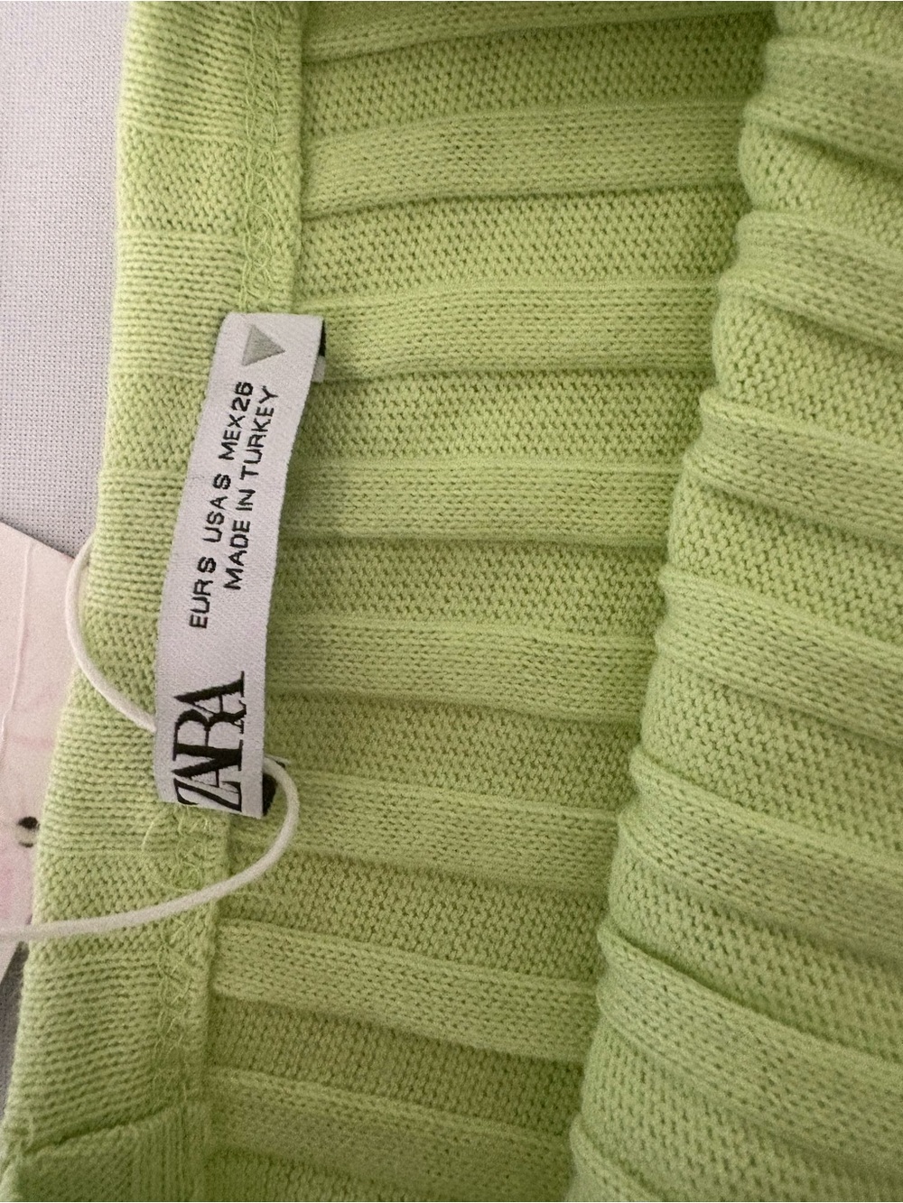 Zara Ribbed Halter Neck Crop Top - Picture 6 of 6